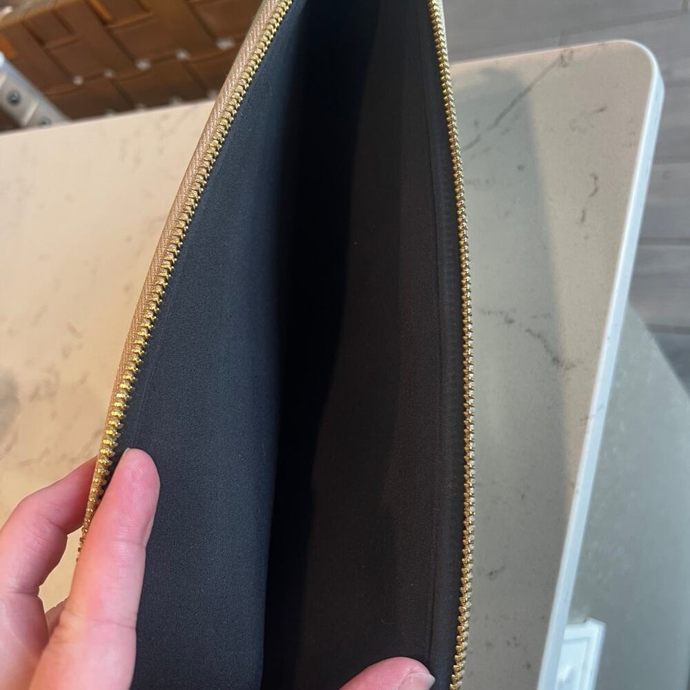 Kate Spade IPad case - Picture 3 of 7